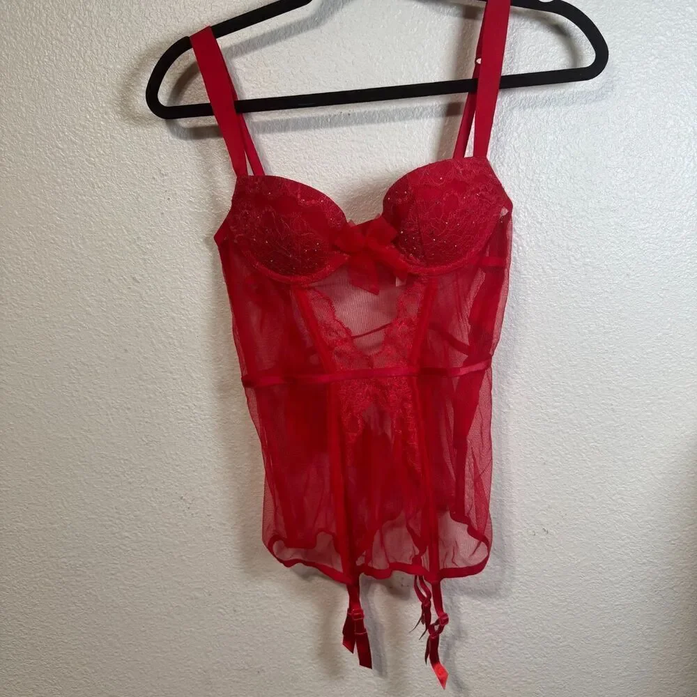 Victoria's Secret Bustier/Garter/Panty Lace Lingerie Set 34B Red Holiday Corset